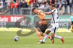 3. Liga; SV Sandhausen - FC Ingolstadt 04; Sebastian Grönning (11, FCI) Diekmeier Dennis (18 SVS) Zweikampf Kampf um den Ball