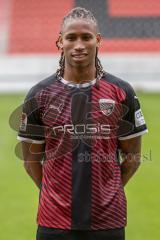 Caniggia Ginola Elva (14, FCI) ; FC Ingolstadt 04; 2.BL, Porträttermin 2021/2022