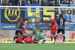 3. Liga; 1. FC Saarbrücken - FC Ingolstadt 04; Torwart Kai Eisele (25, FCI) hält den Schuß von Pick Florian (20 FCS), Fredrik Carlsen (8, FCI) Georgios Antzoulas (6, FCI) Civeja Tim (23 FCS) Jonas Scholz (15, FCI)