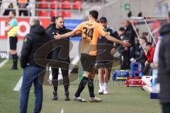 3. Liga; FC Ingolstadt 04 - FC Viktoria Köln; Rote Karte an Lukas Fröde (34, FCI)