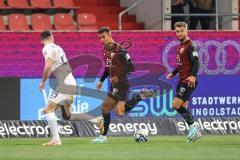 3. Liga; FC Ingolstadt 04 - Erzgebirge Aue; Rosenlöcher Linus (29 Aue) Marcel Costly (22, FCI) Yannick Deichmann (20, FCI)