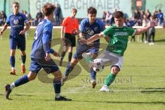 2023_10_28 - Kreisliga - Saison 2023/24 - SV Menning - FC Gerolfing  - Raymond Kreizer grün Gerolfing - Korbinian Rankl blau Menning - Foto: Meyer Jürgen