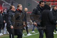 2.BL; FC Ingolstadt 04 - SG Dynamo Dresden; Sieg Jubel Freude nach dem Spiel 3:0, Cheftrainer Rüdiger Rehm (FCI) Torwart Robert Jendrusch (1, FCI) Sportmanager Malte Metzelder (FCI)