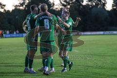Bezirksliga - Saison 2023/2024 - SV Manching  - VFB Eichstätt II - Der 1:0 Führungstreffer durch Sebastian Graßl (Nr.10 - SV Manching) - jubel - Reiner Meisinger (Nr.8 - SV Manching) - Marcel Posselt (Nr.19 - SV Manching) -  - Foto: Meyer Jürgen