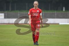 2. Fußball-Liga - Frauen - Saison 2022/2023 - FC Ingolstadt 04 - RB Leipzig - Mailbeck Alina (Nr.8 - FC Ingolstadt 04 ) geht enttäuscht in die Kabine - Foto: Meyer Jürgen