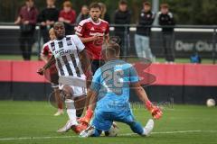 Saison 2026/27 - Freundschaftsspiel - 1. FC Nürnberg - FC Ingolstadt 04 - Joseph Ganda (Nr.16 - FCI) mit einer Torchance - Torwart Christian Mathenia (Nr.26 - FCN) - Foto: Meyer Jürgen
