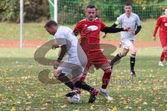 2023_11_5 - Kreisklasse - Saison 2023/24 - TSV Lenting - SV Eitensheim  - Arianit Racaj grau Lenting - Niklas Elm rot Eitensheim - Foto: Meyer Jürgen