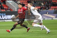 3. Liga; FC Ingolstadt 04 - Erzgebirge Aue; Zweikampf Kampf um den Ball Justin Butler (31, FCI) Burger Korbinian (5 Aue) überläuft Torwart Männel Martin (1 Aue) und erzielt das 1:0, Tor Jubel Treffer