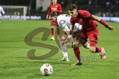 3. Liga; SSV Ulm - FC Ingolstadt 04; Zweikampf Kampf um den Ball Marcel Costly (22, FCI) Meier Jonathan (19 Ulm)