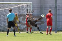 Bayernliga Süd - Saison 2021/2022 - FC Ingolstadt 04 II - SpVgg Hangkofen - Tobias Lermer schwaz Hangkofen mit einem Seitfallrückzieher - Zech Ludwig Torwart (#40 FCI) - Foto: Meyer Jürgen