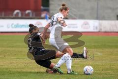 2. Fußball-Liga - Frauen - Saison 2022/2023 - FC Ingolstadt 04 - Eintracht Frankfurt II - Samantha Stiglmair (Nr.27 - FCI Frauen) - Berg Johanna weiss Frankfurt - Foto: Meyer Jürgen