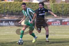 Landesliga - Saison 2025/26 - SV Manching - TSV Schwabmünchen - Leon Peric (Nr.20 - SV Manching) - Boyer Philipp schwarz Schwabmünchen - Foto: Meyer Jürgen