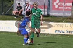 Bezirksliga Oberbayern Nord - SV Manching - SV Nord Lerchenau - Rainer Meisinger (#19 Manching) - Can Satuk blau Lerchenau - Foto: Jürgen Meyer