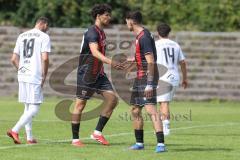 *** Bayernliga Nord - Saison 2025/26 - FC Ingolstadt 04 II - ATSV Erlangen - Mussa Tasmin (Nr.20 - FC Ingolstadt II) - Ognjen Draculic (Nr.9 - FC Ingolstadt II) klatschen sich ab - Foto: Meyer Jürgen