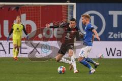 2.BL; Hansa Rostock - FC Ingolstadt 04; Fabian Cavadias (41, FCI) Rhein Simon (5 HR) Zweikampf Kampf um den Ball