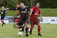 Kreisklasse - Saison 2023/24 - SV Zuchering - TSV Baar/Ebenhausen - Dominik Burghardt schwarz Ebenhausen - Nico Haas rot Zuchering - Foto: Meyer Jürgen