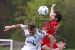 Kreisliga - Saison 2025/26- SV Zuchering - FC Mindelstetten - Nico Ziegler rot Zuchering - Christoph Riegler weiß Mindelstetten  - Foto: Meyer Jürgen