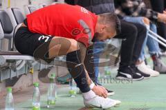 3.Liga - Saison 2022/2023 - TSV 1860 München - FC Ingolstadt 04 - Die Spieler betreten das Spielfeld zum warm machen  und begrüssen die Fans - Pascal Testroet (Nr.37 - FCI) -  - Foto: Meyer Jürgen