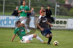 Benefizspiel zugunsten der Hochwasseropfer TSV Etting - VfB Eichstätt  - Scholl Julian (grün Eichstätt) - Foto: Jürgen Meyer