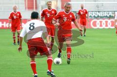 Markus Schupp im Zweikampf gegen Franz Spitzauer. Foto: Adalbert Michalik