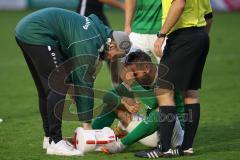 2023_10_21 - Kreisliga - Saison 2023/24 - FC Gerolfing - FC Fatih Ingolstadt - Christian Träsch grün Gerolfing - verletzt am Boden - Foto: Meyer Jürgen