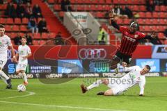 3. Liga; FC Ingolstadt 04 - Hallescher FC; Torchance vertan, Moussa Doumbouya (27, FCI) Vollert Jannes (5 Halle)