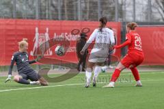 2. Bundesliga Frauen - Saison 2023/24 - FC Ingolstadt 04 Frauen - FC Carl Zeiss Jena - Nina Penzkofer (Nr.29 - FCI) - Juckel Nelly weiss Jena - Janning Jasmin Torwart Jena - Foto: Meyer Jürgen