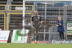 3. Liga; VfB Oldenburg - FC Ingolstadt 04; Torwart Marius Funk (1, FCI) schreit zu den Spielern