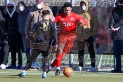 A - Junioren Bundesliga Süd/Südwest -  Saison 2021/2022 - FC Ingolstadt 04 - FC Bayern München - Udogu David (#3 FCI) - Dibrani Benjamin schwarz Bayern M. - Foto: Meyer Jürgen