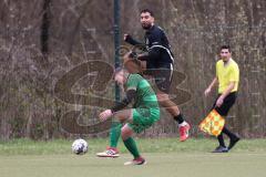 Kreisliga - Saison 2023/24 - FC Fatih Ingolstadt - SV Denkendorf - Akif Abasikeles schwarz Fatih - Paul Müller grün Denkendorf - Foto: Meyer Jürgen