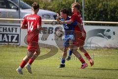Kreisliga - Saison 2026/27- TSV Großmehring - SV Zuchering - Fabio Münzhuber blau Großmehring - Laurenz Klein rot Zuchering - Foto: Meyer Jürgen