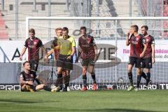 2.BL; FC Ingolstadt 04 - Fortuna Düsseldorf; Tor gegen Ingolstadt, Enttäuschung Patrick Schmidt (32, FCI) Merlin Röhl (34, FCI) Filip Bilbija (35, FCI) Christian Gebauer (22, FCI) Nils Roeseler (13, FCI) Maximilian Neuberger (38, FCI)