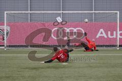 AUDI - Schanzer Amateur Cup 2023 - Finale - TSV Hohenwart - FC Mindelstetten - 5:3 - Alexander Berger
rot Hohenwart rutscht aus und trifft trotzdem - Fabian Sangl Torwart Mindelstetten -  Foto: Meyer Jürgen