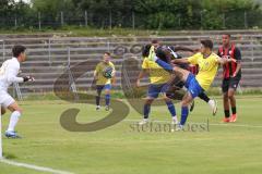 Bayernliga Nord - Saison 2024/25 - Freundschaftsspiel - FC Ingolstadt 04 II - FC Pipinsried - Said Souleymane (Nr.17 - FCI U21) mit einer Torchance -  - Lobenhofer Benedikt gelb Pipinsried  - Retzer Maximilian Torwart Pipinsried - Foto: Meyer Jürgen