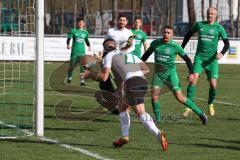 Fussball - Kreisliga - FC Gerolfing - SV Karlshuld - Marco Haunschild Torwart Karlshuld - Anastasios Porfyriadis weiss Gerolfing - Foto: Meyer Jürgen