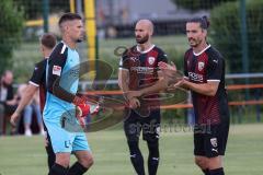 Testspiel - 2. Bundesliga - VfB Eichstätt - FC Ingolstadt 04 - Jonatan Kotzke (25, FCI) motiviert, Torwart Fabijan Buntic (24, FCI) Nico Antonitsch (5, FCI)