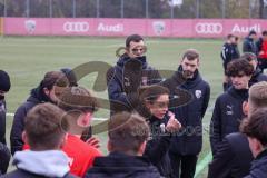 A-Junioren - Bundesliga Süd Fc Ingolstadt 04 - SC Freiburg -  Cheftrainer Wittmann Sabrina (FC Ingolstadt A-Jugend) spricht zu ihren Spielern nach dem Spiel - - Das Spiel ist aus - Foto: Meyer Jürgen