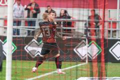 3. Liga; FC Ingolstadt 04 - Rot-Weiss Essen; Tor Jubel Treffer 1:0 Jonas Scholz (15, FCI) Lars Lokotsch (13, FCI)
