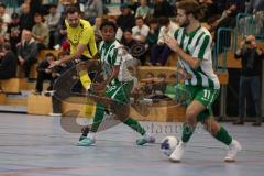 Lotto Bayern Hallencup - Lindenkreuzhalle Saison 2024/25 - FC Hitzhofen - SV Manching - Maik Wnendt gelb Hitzhofen - Romeo Öxler grün Manching - Foto: Meyer Jürgen