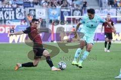 3. Liga; FC Ingolstadt 04 - TSV 1860 München; Felix Keidel (43, FCI) Zweikampf Kampf um den Ball Zejnullahu Eroll (5 TSV)