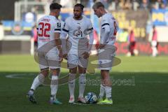 2024_1_27 - 3. Liga - Saison 2023/24 - 1. FC Saarbrücken - FC Ingolstadt 04 -  - Simon Lorenz (Nr.32 - FC Ingolstadt 04) - Benjamin Kanuric (Nr.8 - FC Ingolstadt 04) beim Freistoss - Leon Guwara (Nr.6 - FC Ingolstadt 04) - Foto: Meyer Jürgen