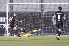 Bayernliga Nord - Saison 2023/24 - FC Ingolstadt 04 II - SpVgg Hankofen-Hailing - Der 2:1 Anschlusstreffer durch Wagner Brian schwarz Hankofen - Bösl Enrique Torwart FCI -  XXXXX - XXXXX - Foto: Meyer Jürgen