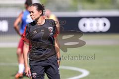 3. Liga; FC Ingolstadt 04 - Trainingsauftakt, erstes Training nach der Sommerpause; Cheftrainerin Sabrina Wittmann (FCI)