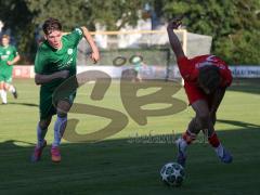 Landesliga - Saison 2026/27 - SV Manching - FC Memmingen II - Vincent Amann (Nr.5 - SV Manching) - Vosteen Konstantin rot Memmingen - Foto: Meyer Jürgen