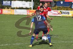 Kreisliga - Saison 2022/2023 - Türk.SV Ingolstadt - SV Menning - Ibrahim Sahin rechts rot Türk SV - Aytac Mandaci rot mitte Türk SV - Oliver Ölz blau Menning - Foto: Meyer Jürgen