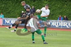 Kreisliga - FC Fatih Ingolstadt - FC Gerolfing - Emre Erdogan #5 schwarz Fatih - Mathias Habricht schwarz Fatih #9 - Niklas Nissl weiss #11 Gerolfing - Foto: Jürgen Meyer