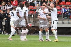 3. Liga; FC Viktoria Köln - FC Ingolstadt 04; Tor Jubel Treffer #1:1 Ausgleich Patrick Schmidt (9, FCI) mit Moussa Doumbouya (27, FCI) Justin Butler (31, FCI) Felix Keidel (43, FCI) Donald Nduka (42, FCI)