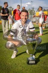 Toto-Pokal Finale; Würzburger Kickers - FC Ingolstadt 04; Sieg Jubel Freude Toto-Pokalsieg Man of the Match Ryan Malone (16, FCI)