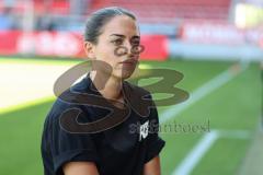 3. Liga; FC Ingolstadt 04 - SV Wehen Wiesbaden; vor dem Spiel Cheftrainerin Sabrina Wittmann (FCI)
