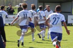 Kreisklasse - SV Hundszell - SV Zuchering - Der 1:0 Führungstreffer durch Tim Liesegang weiss #6 Hundszell - Jubel - Foto: Jürgen Meyer